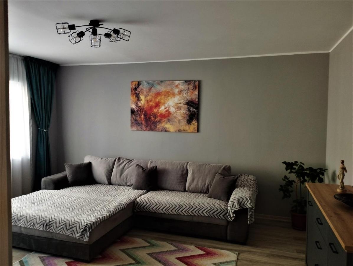 דירות בראשוב Central Lala Apartament מראה חיצוני תמונה