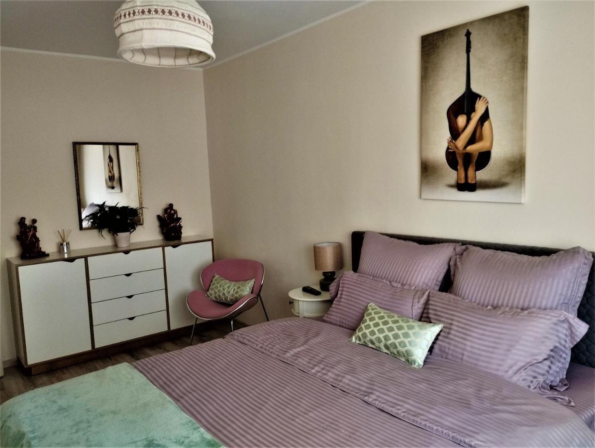 דירות בראשוב Central Lala Apartament מראה חיצוני תמונה