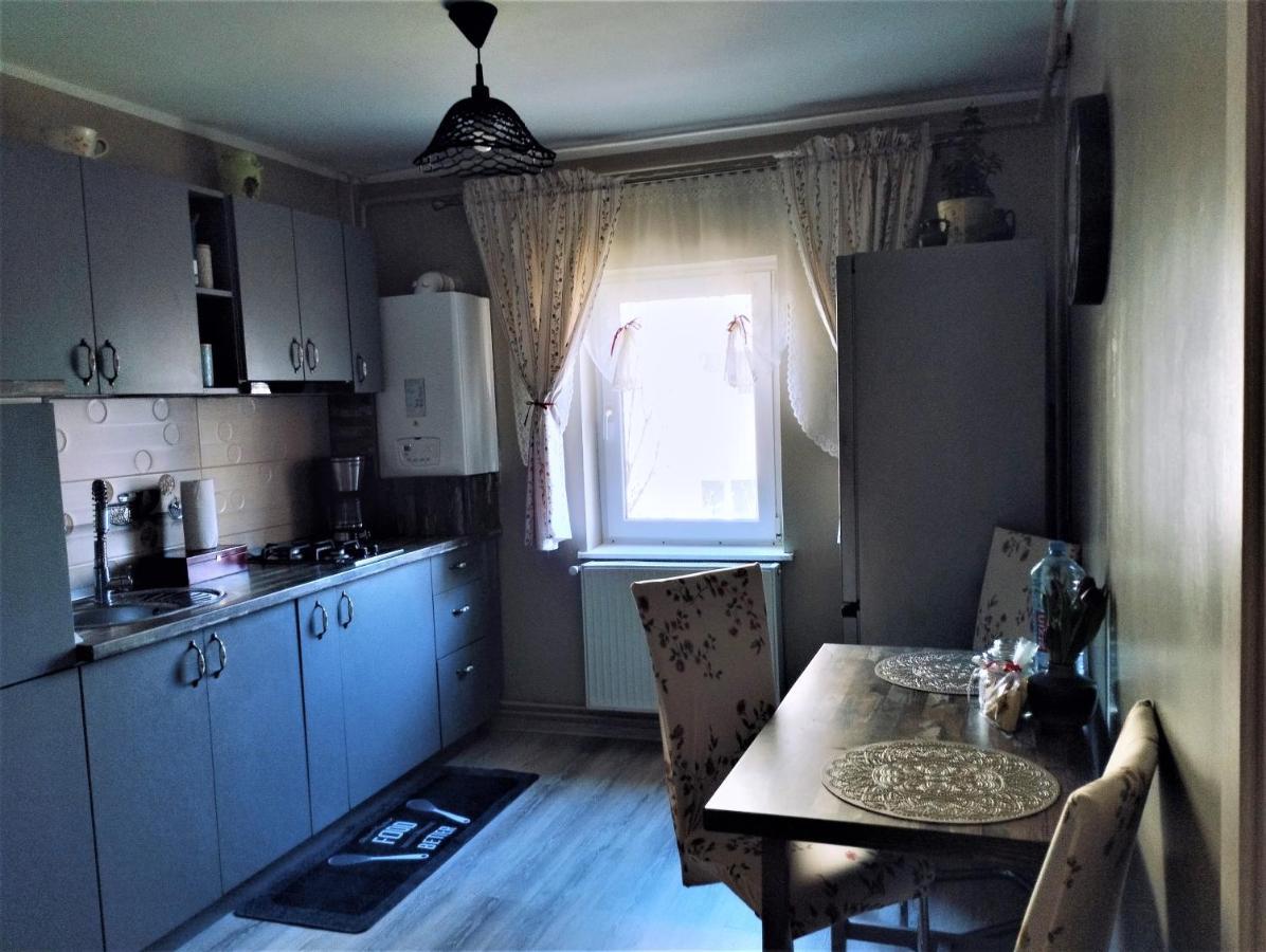 דירות בראשוב Central Lala Apartament מראה חיצוני תמונה